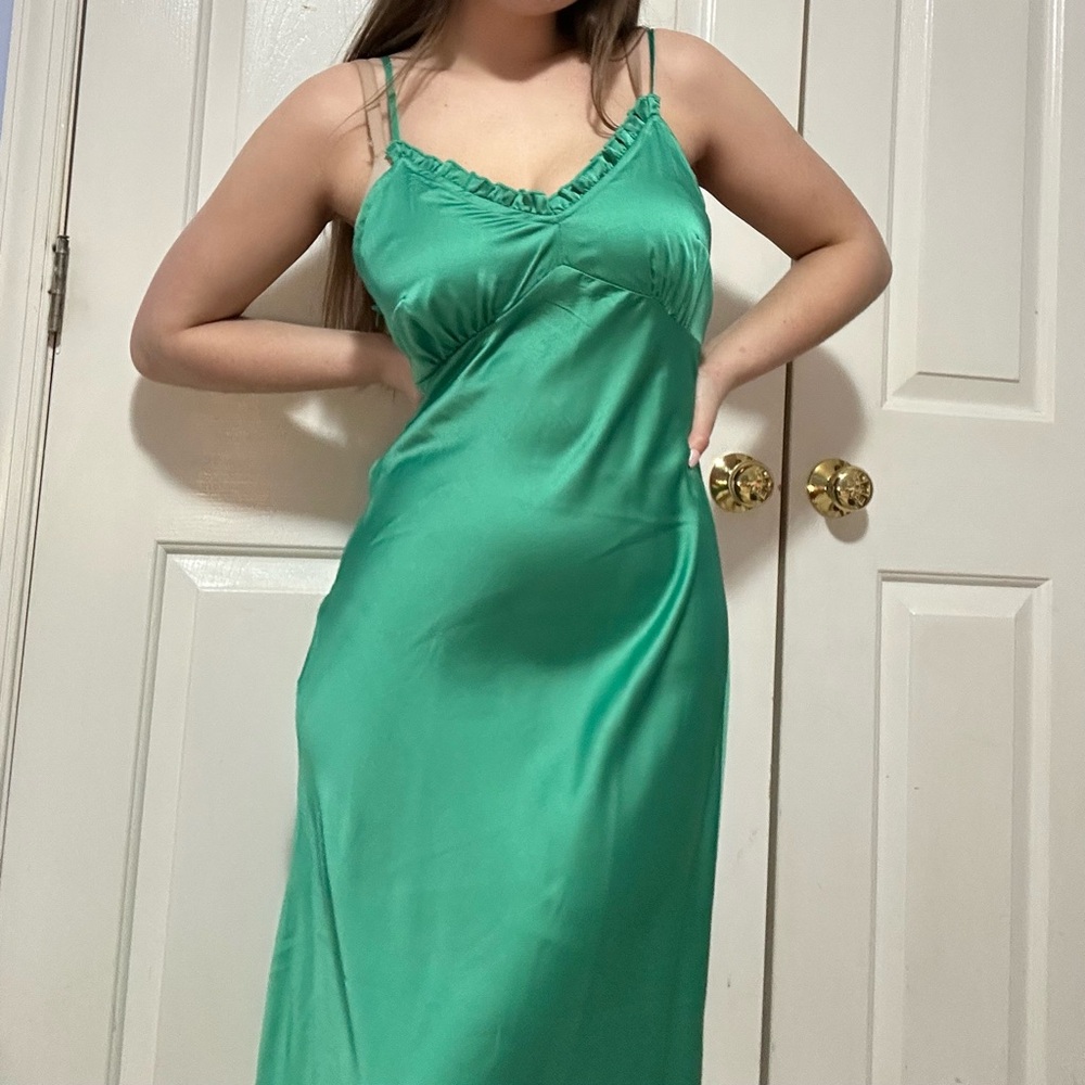 Elegant Green Women's Slip Dress